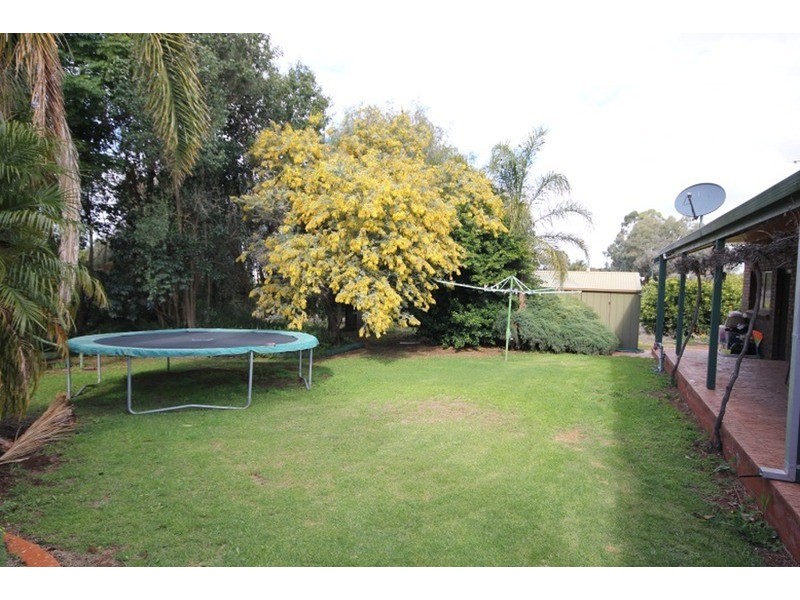 359 Cowanna  Avenue, Merbein South VIC 3505