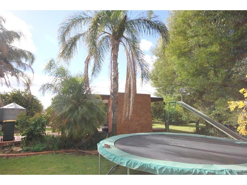 359 Cowanna  Avenue, Merbein South VIC 3505