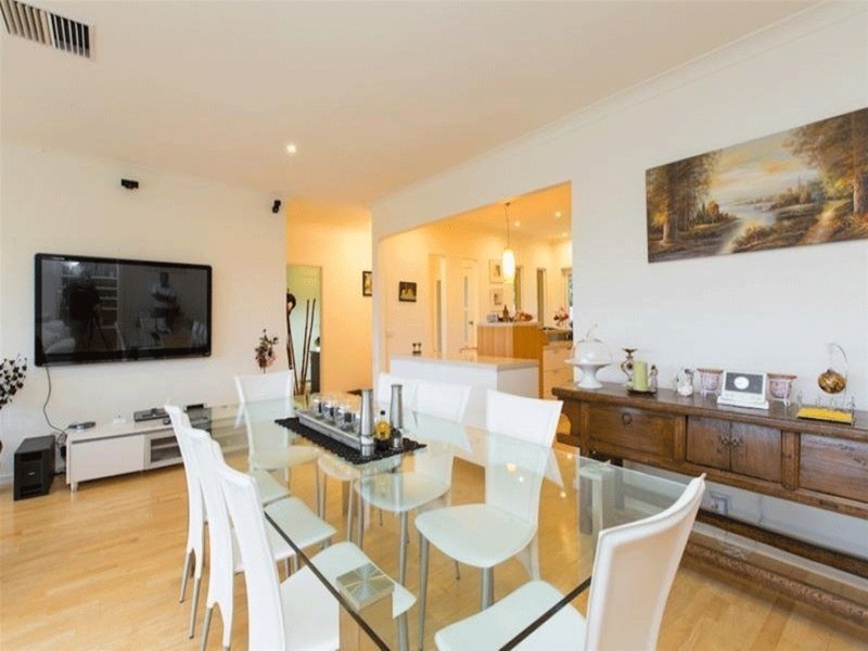 111 Adelaide Street, Gol Gol NSW 2738