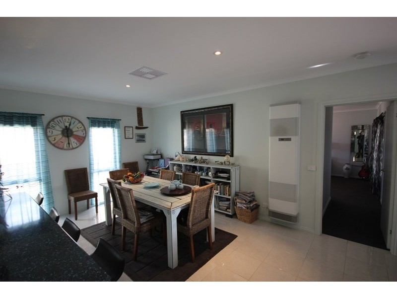 18 Dune Drive, Mildura VIC 3500