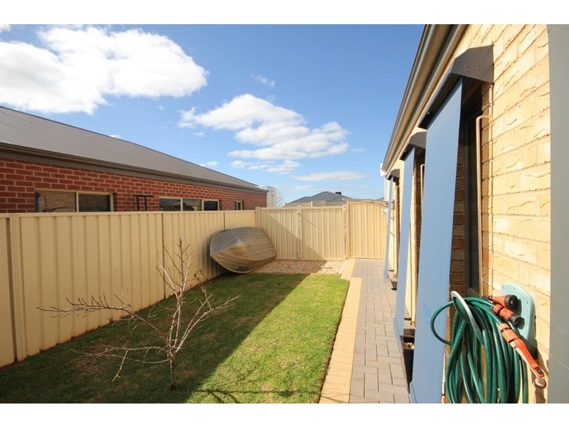18 Dune Drive, Mildura VIC 3500