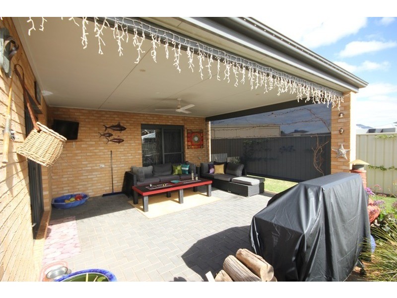 18 Dune Drive, Mildura VIC 3500