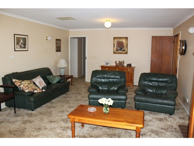 1214 Cowra  Avenue, Irymple VIC 3498