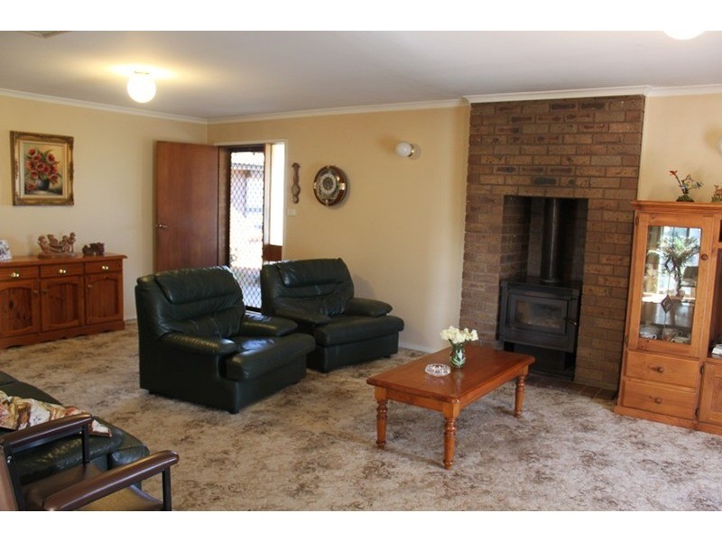 1214 Cowra  Avenue, Irymple VIC 3498