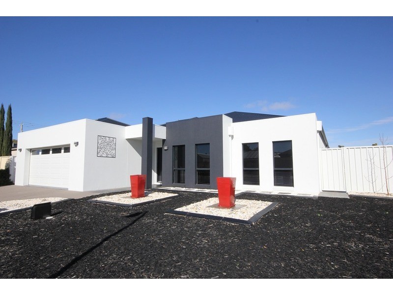 2 Bene Vista Boulevard, Mildura VIC 3500