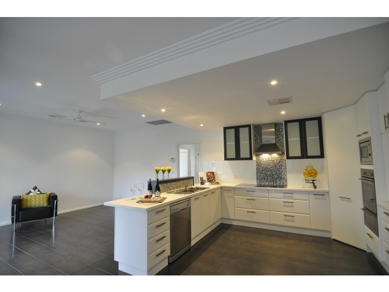 2 Bene Vista Boulevard, Mildura VIC 3500