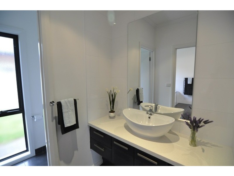 2 Bene Vista Boulevard, Mildura VIC 3500