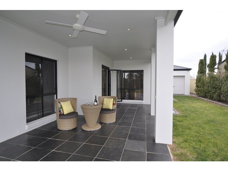 2 Bene Vista Boulevard, Mildura VIC 3500