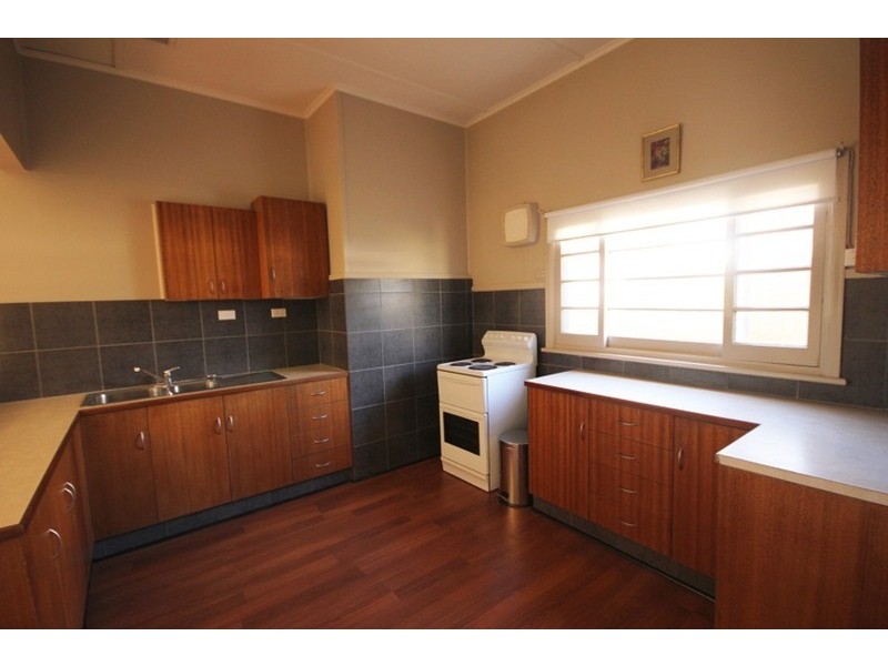 13 Railway Avenue, Merbein VIC 3505