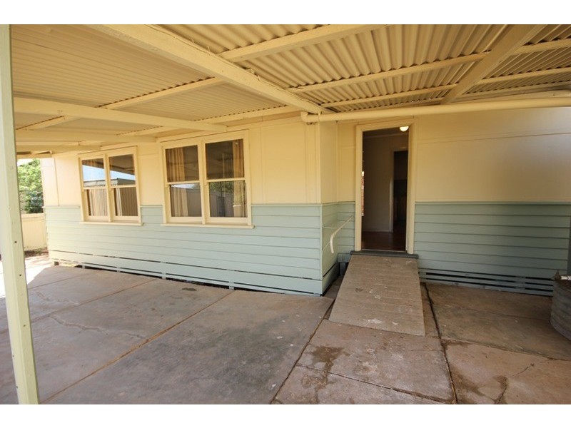 13 Railway Avenue, Merbein VIC 3505