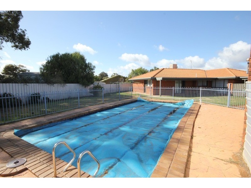 6 Lapthorne Court, Mildura VIC 3500