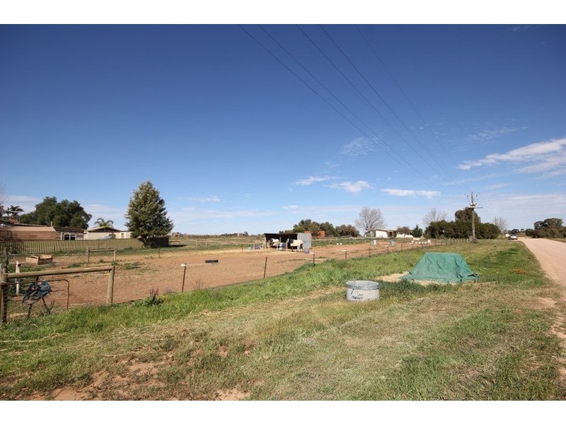 13 Creaton  Lane, Irymple VIC 3498