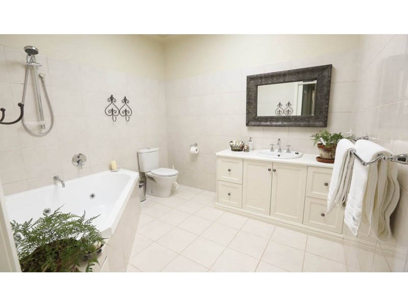 12 Wingillie Street, Mildura VIC 3500