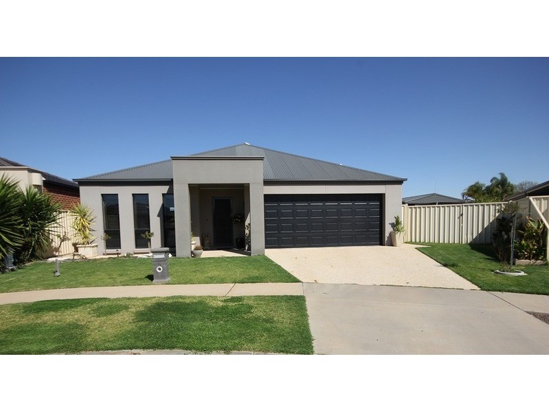 5 Oxley Court, Mildura VIC 3500