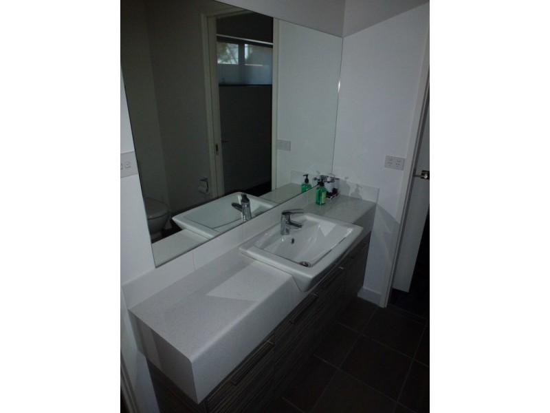 1/29 Langtree Avenue, Mildura VIC 3500