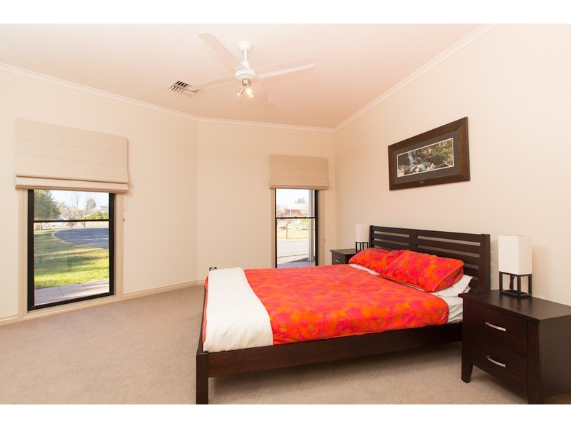 22 Cobb & Co Way, Gol Gol NSW 2738