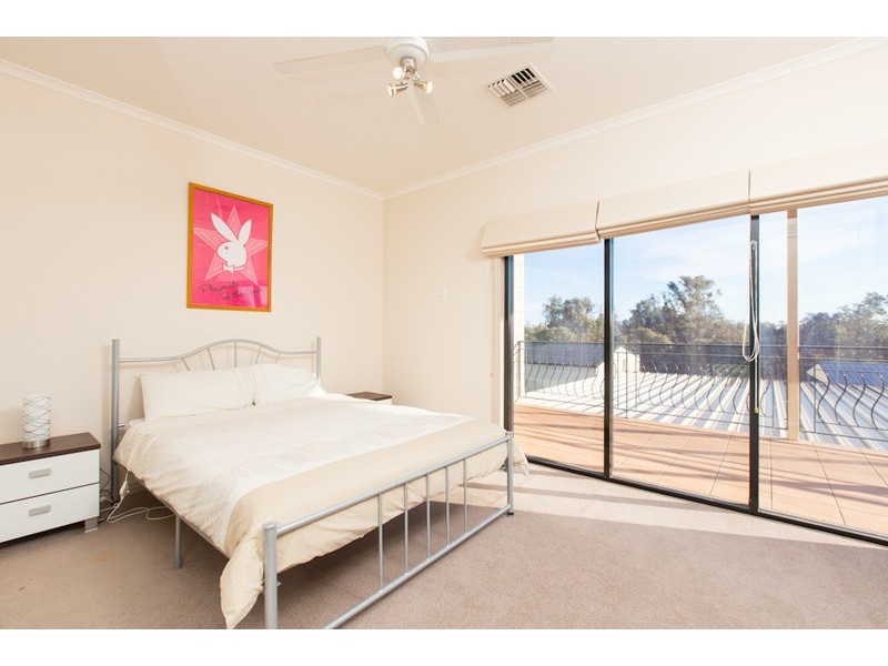 22 Cobb & Co Way, Gol Gol NSW 2738