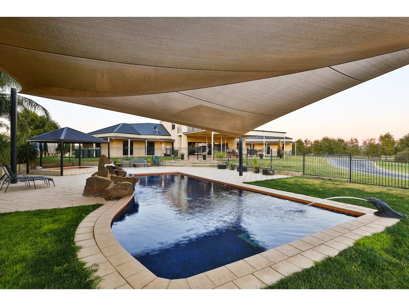 22 Cobb & Co Way, Gol Gol NSW 2738