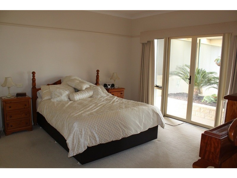 605 Cureton Avenue, Nichols Point VIC 3501