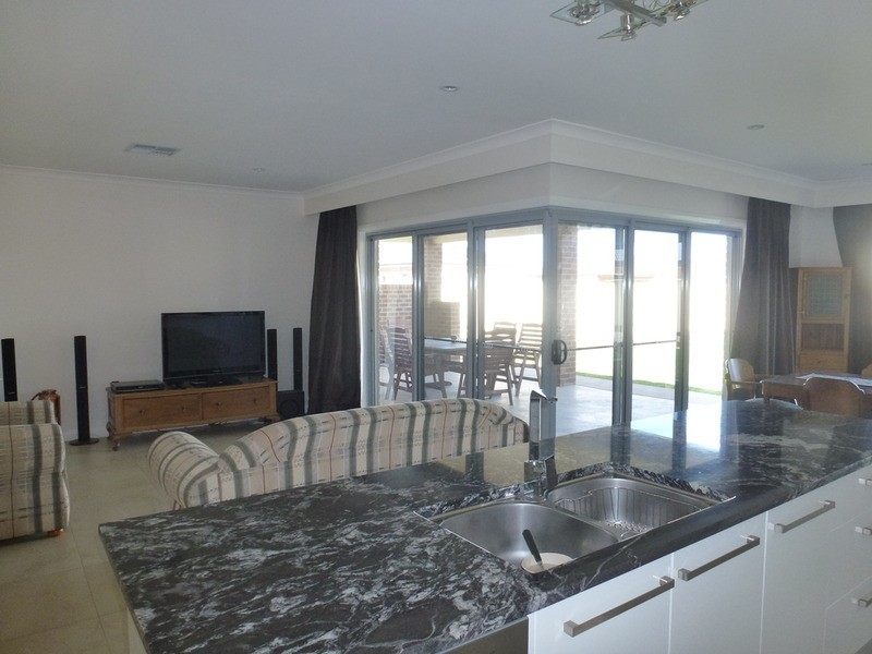 6 Eve Court, Mildura VIC 3500