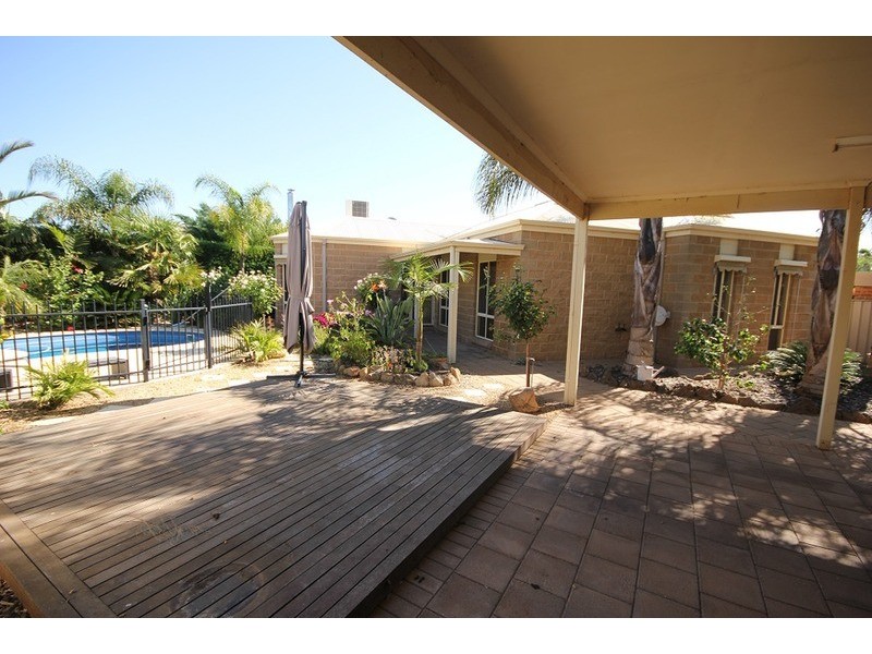 2 & 2a Pyap Court, Mildura VIC 3500