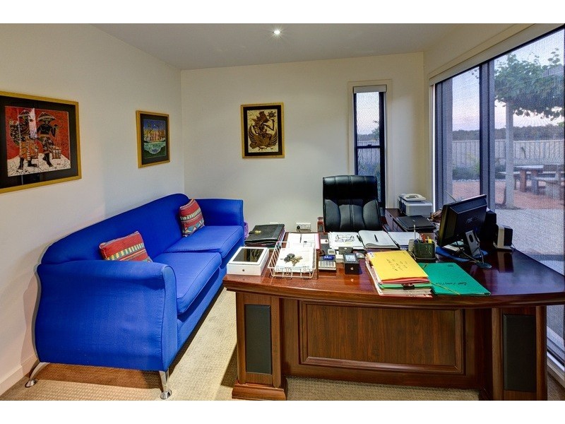 38 Cobb & Co Way, Gol Gol NSW 2738