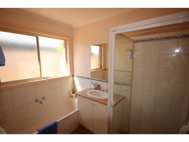 36 Belleview  Drive, Irymple VIC 3498