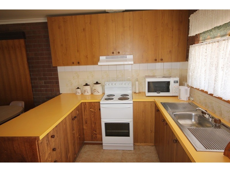 2/646 Koorlong Avenue, Irymple VIC 3498