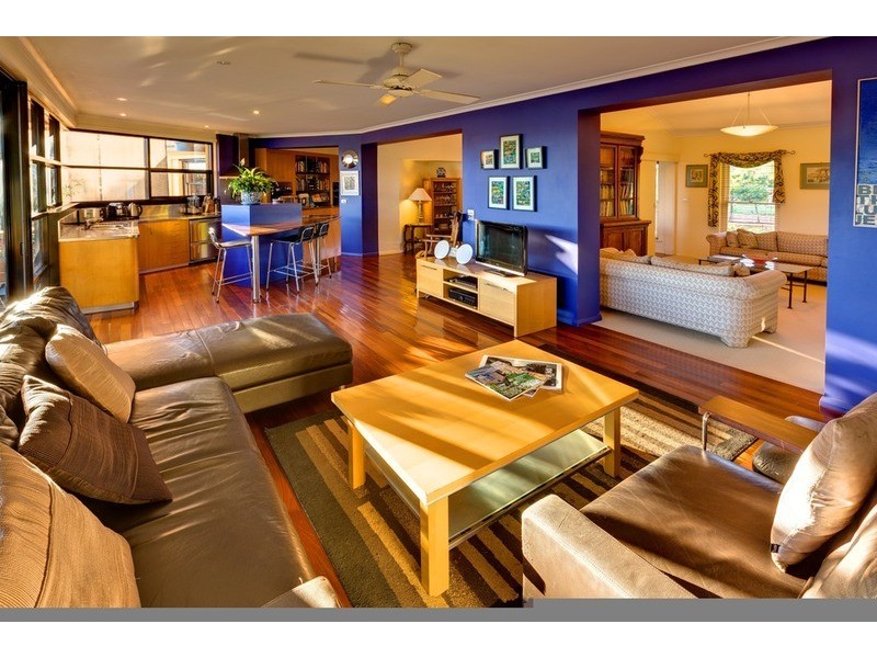 125 Sturt Highway, Gol Gol NSW 2738