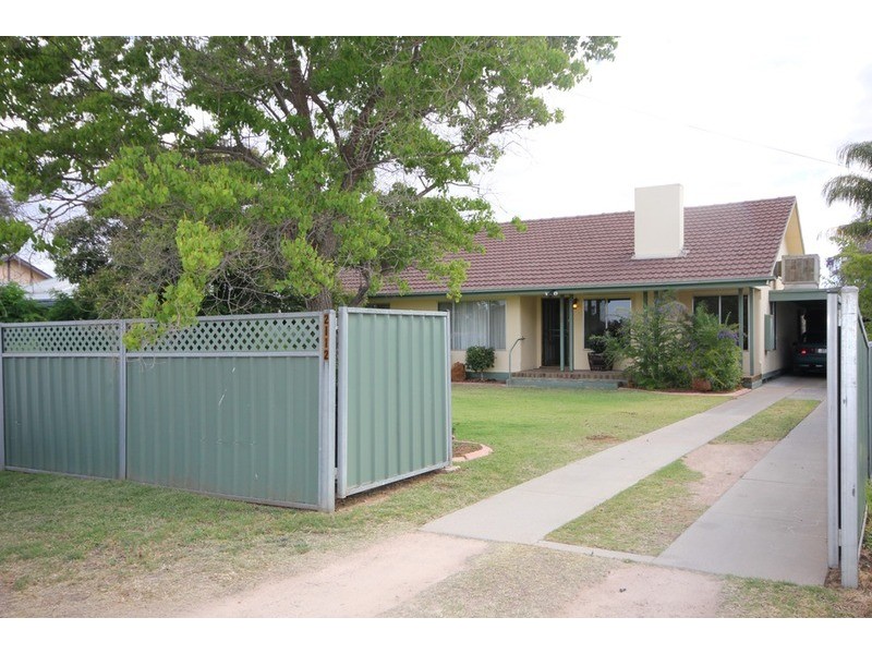 2827 Eleventh  Street, Irymple VIC 3498