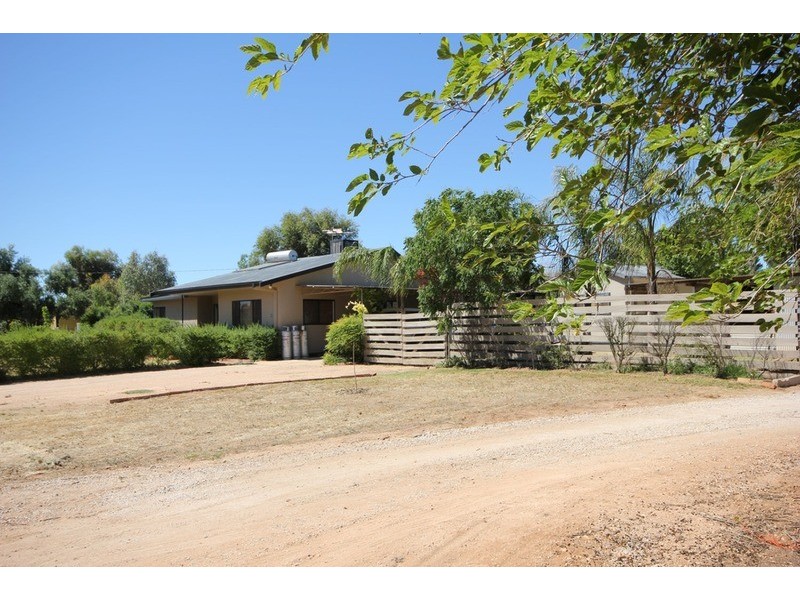 544 Cureton Avenue, Nichols Point VIC 3501