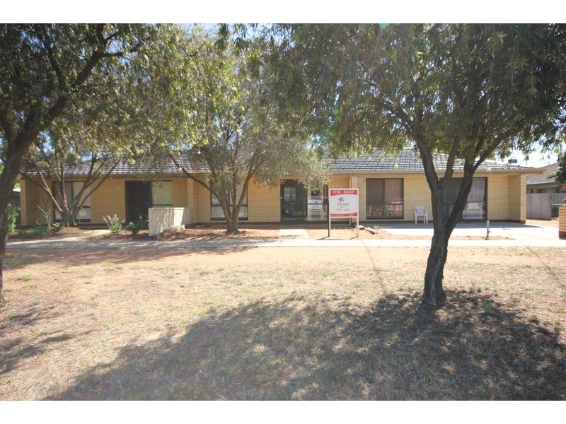 2/853 Fifteenth  Street, Mildura VIC 3500