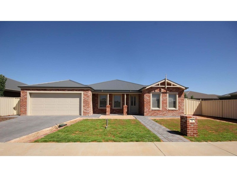 9 Valentino  Court, Mildura VIC 3500