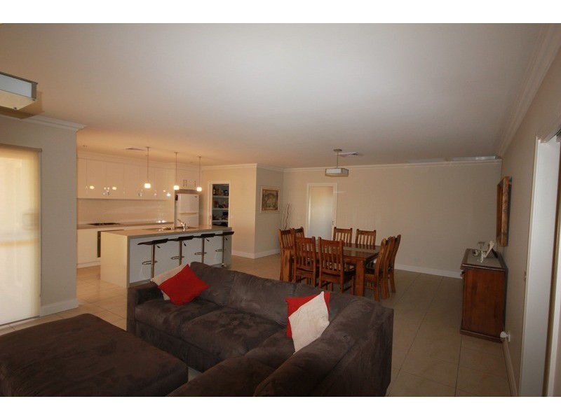 9 Valentino  Court, Mildura VIC 3500