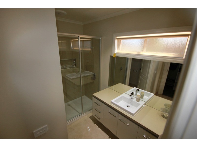 9 Valentino  Court, Mildura VIC 3500