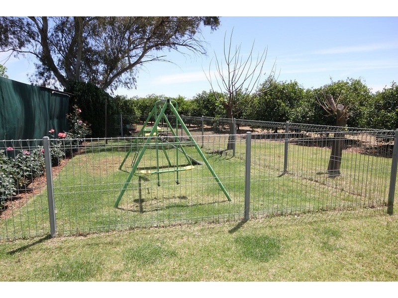 105 Iraak  Road, Iraak VIC 3494