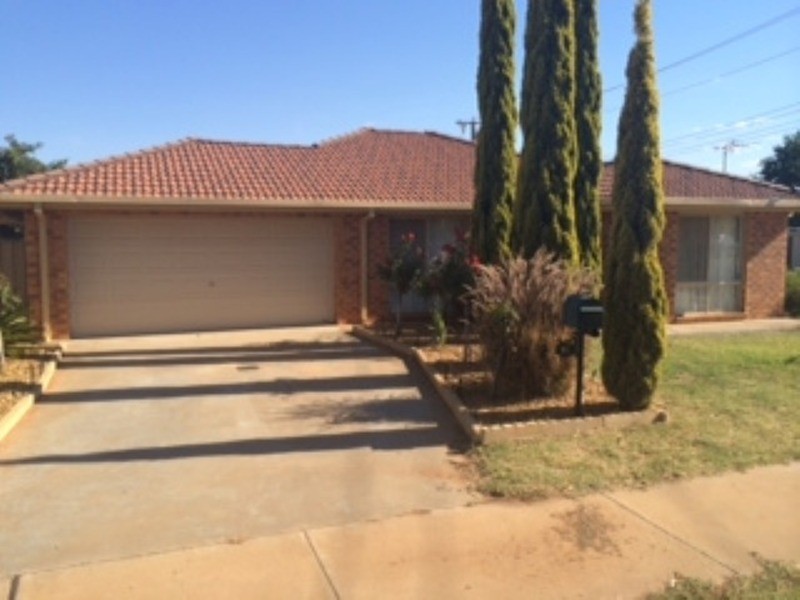 51 Nadoo  Street, Red Cliffs VIC 3496