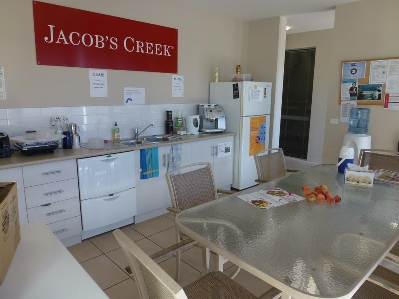 160 Pine Avenue, Mildura VIC 3500