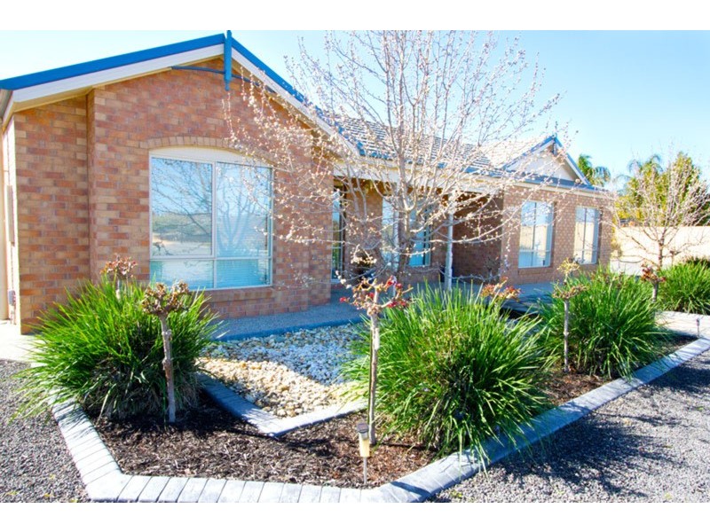 3228 Eleventh Street, Nichols Point VIC 3501