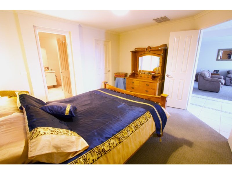 3228 Eleventh Street, Nichols Point VIC 3501