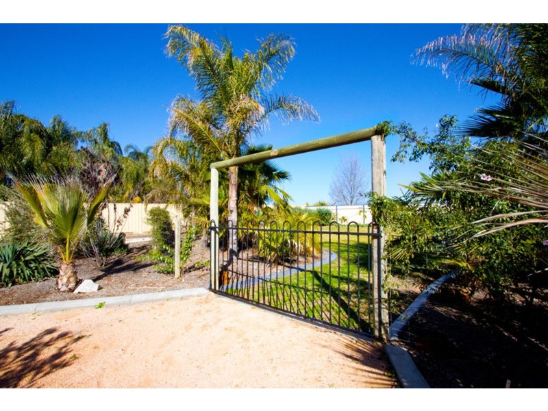 3228 Eleventh Street, Nichols Point VIC 3501