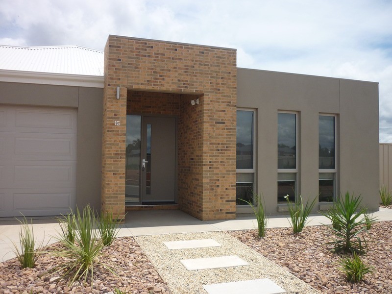 15 Wisteria Avenue, Mildura VIC 3500