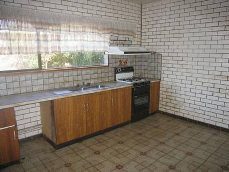 398 Deakin Avenue, Mildura VIC 3500