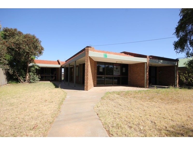 1-3/302 Deakin Avenue, Mildura VIC 3500