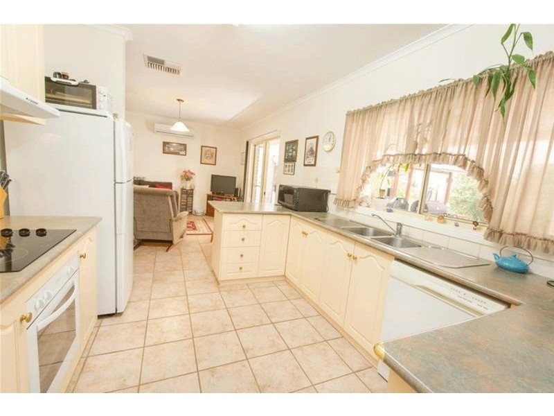 19 Planetree  Drive, Mildura VIC 3500