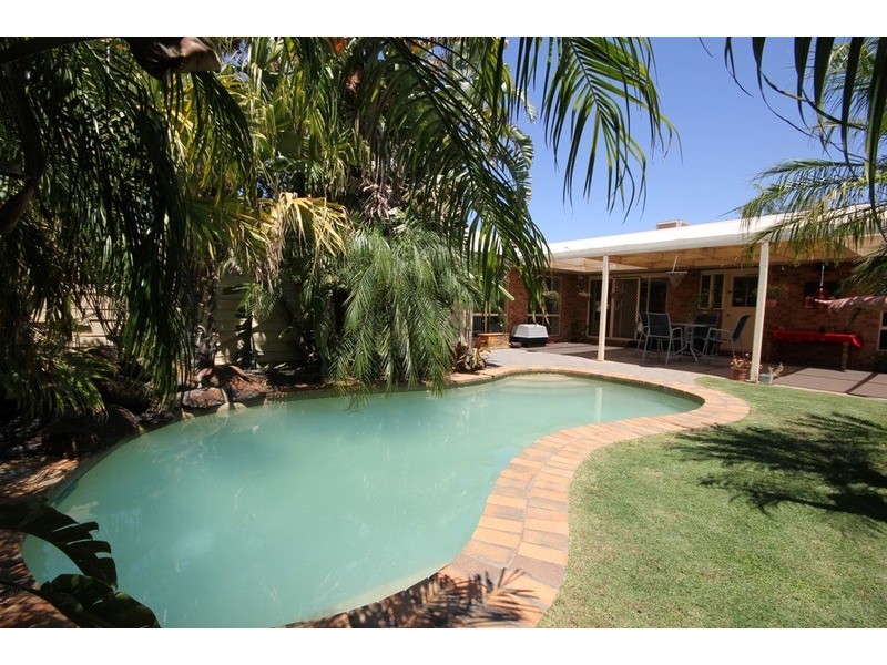 4 Pevensey  Grove, Mildura VIC 3500