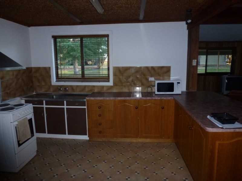 196 Flora Avenue, Mildura VIC 3500