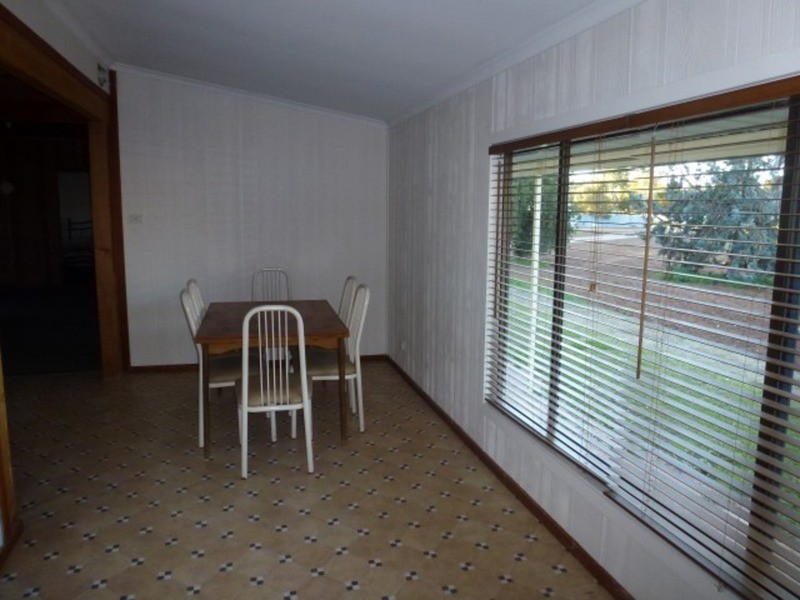 196 Flora Avenue, Mildura VIC 3500