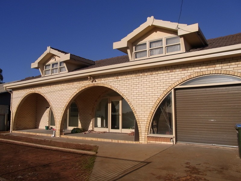 49 Cureton Avenue, Mildura VIC 3500