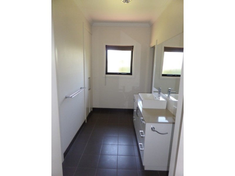 243 Eleventh  Street, Mildura VIC 3500